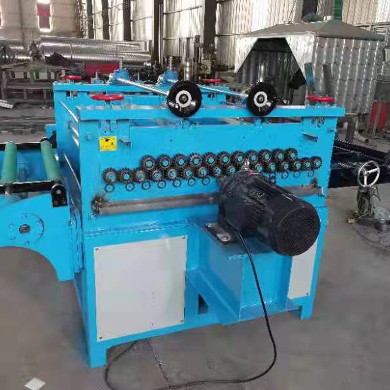 Tqattigħ awtomatiku tal-folja tal-azzar għat-tul tal-magna tal-shearing coil manufa (